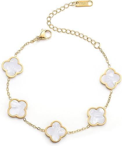 Julia Capri Classic White Clover Bracelet