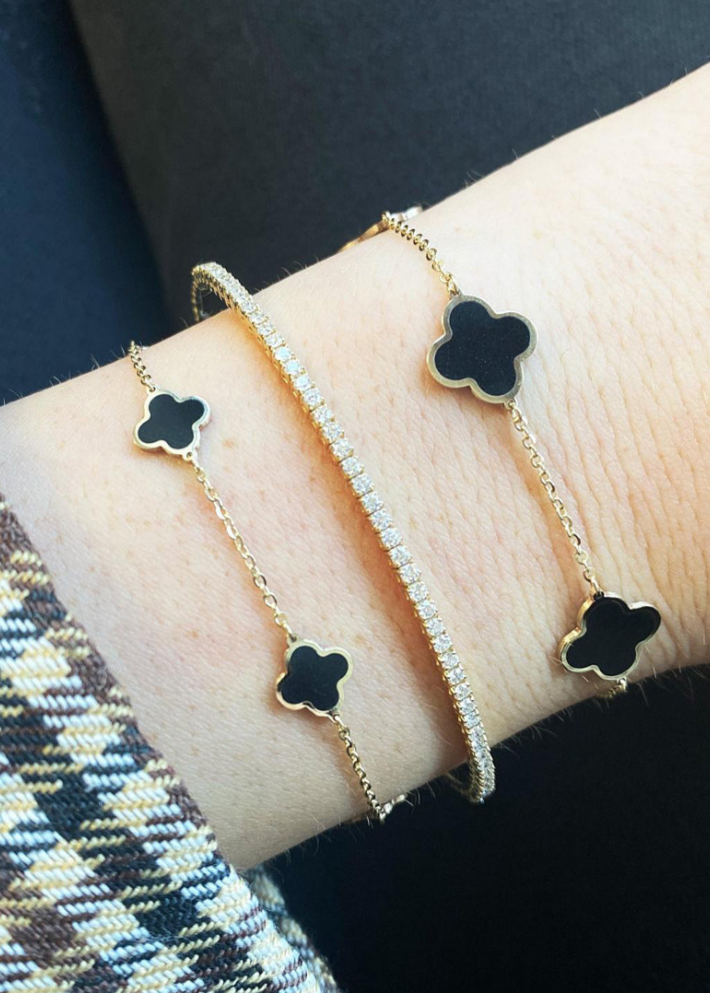 Julia Capri Mini Onyx Clover Bracelet 14K Yellow Gold