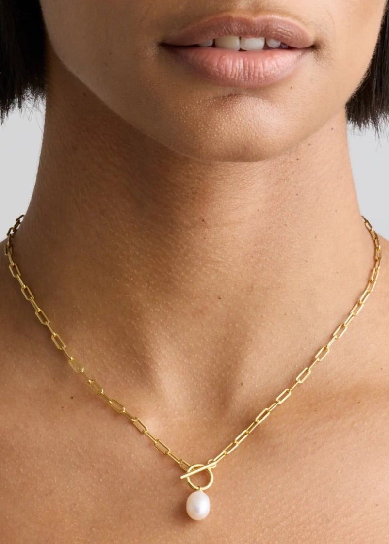 Julia Capri City 14K Rose Gold Plated Freshwater Cultured Pearl Toggle Paperclip Chain Necklace